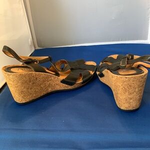 Clark Artisan Collection Black and Tan Wedge Sandals